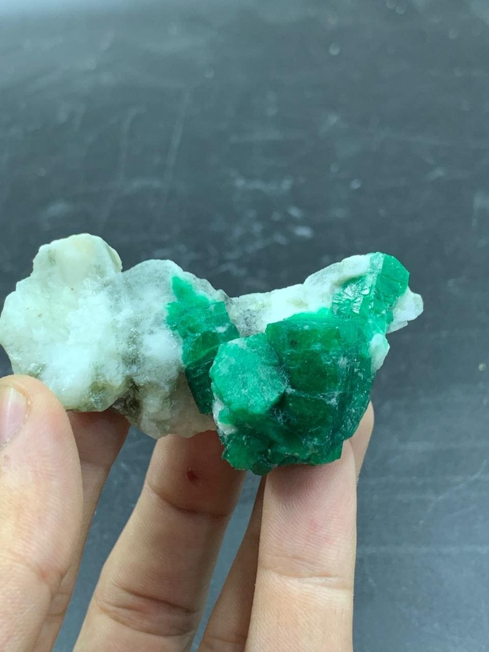 Natural Swat Emerald Crystal on Matrix Specimen 64 Gram | Raw Green Emerald Mineral Cluster | - Image 4