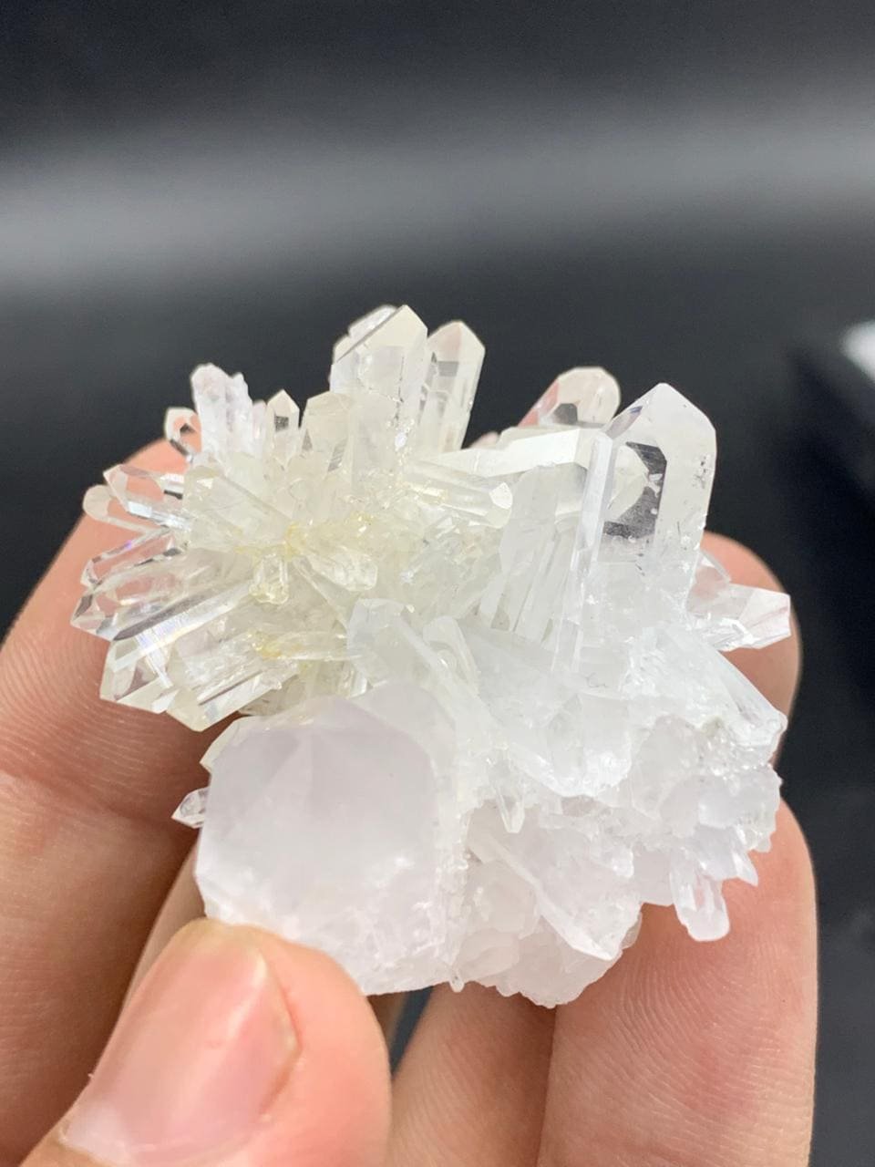 Natural Quartz Cluster Specimen   32g Clear Quartz Crystal Bunch