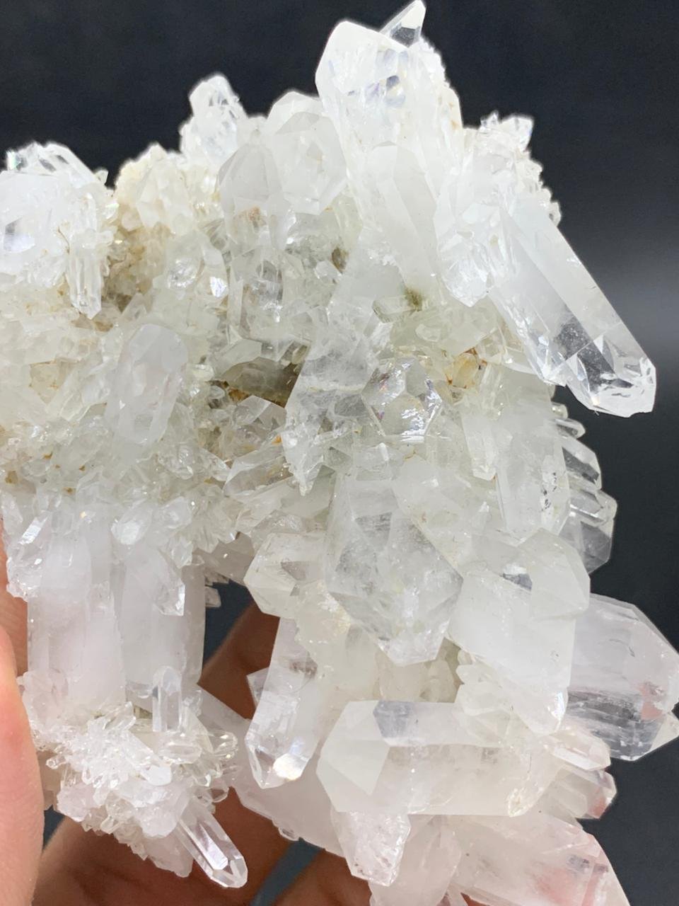 Natural Bunch Quartz Crystal Cluster from Pakistan, 124g Raw Mineral Specimen, Collectible Healing Stone, Display Decor