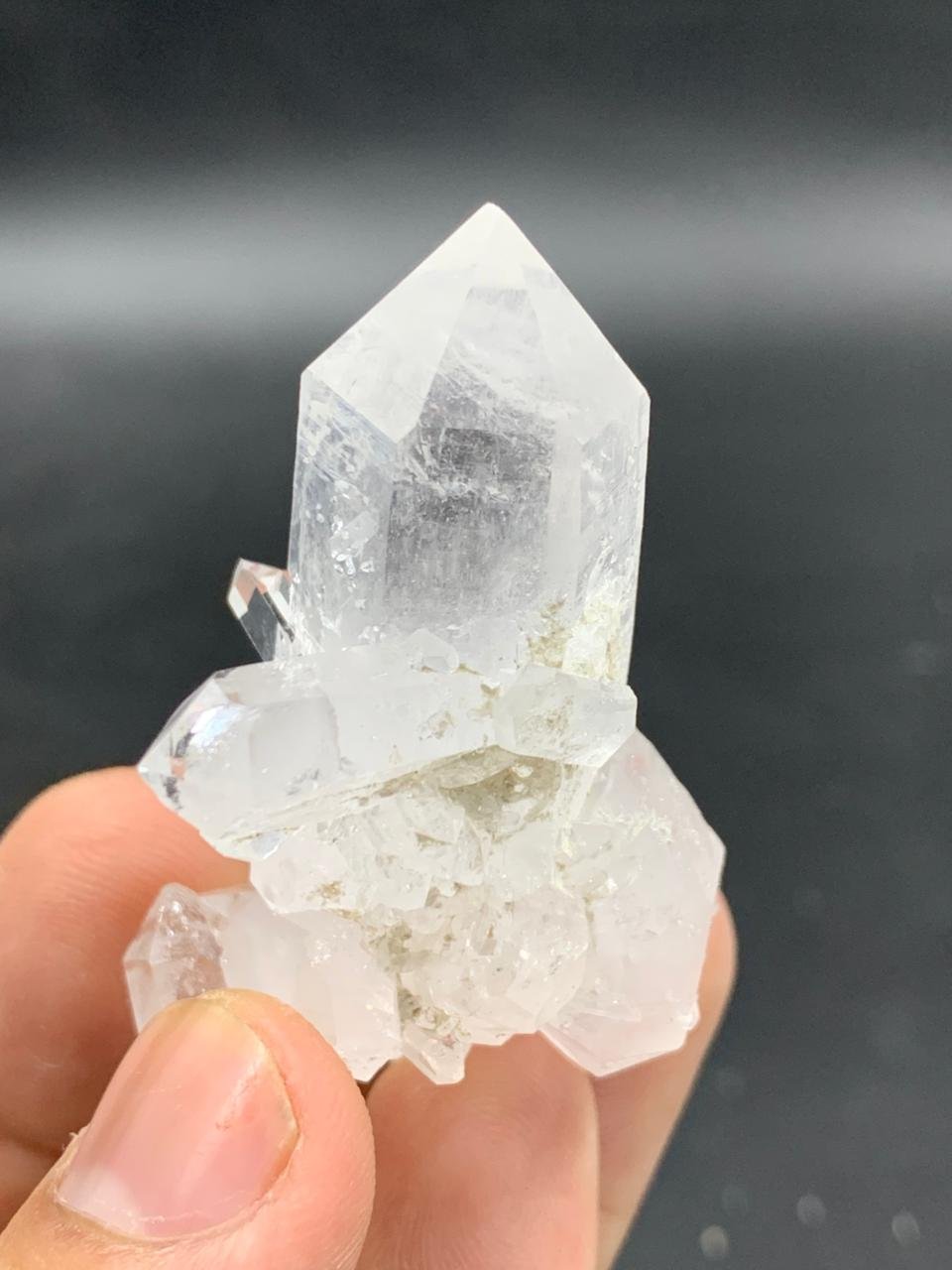 Natural Quartz Crystal Specimen | 36.90g | Clear Healing Stone - Image 2