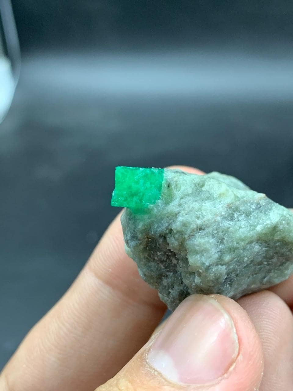 Natural Swat Emerald Specimen 21.55g | Raw Green Emerald Crystal on Matrix | Pakistani Mineral Collector Stone - Image 4