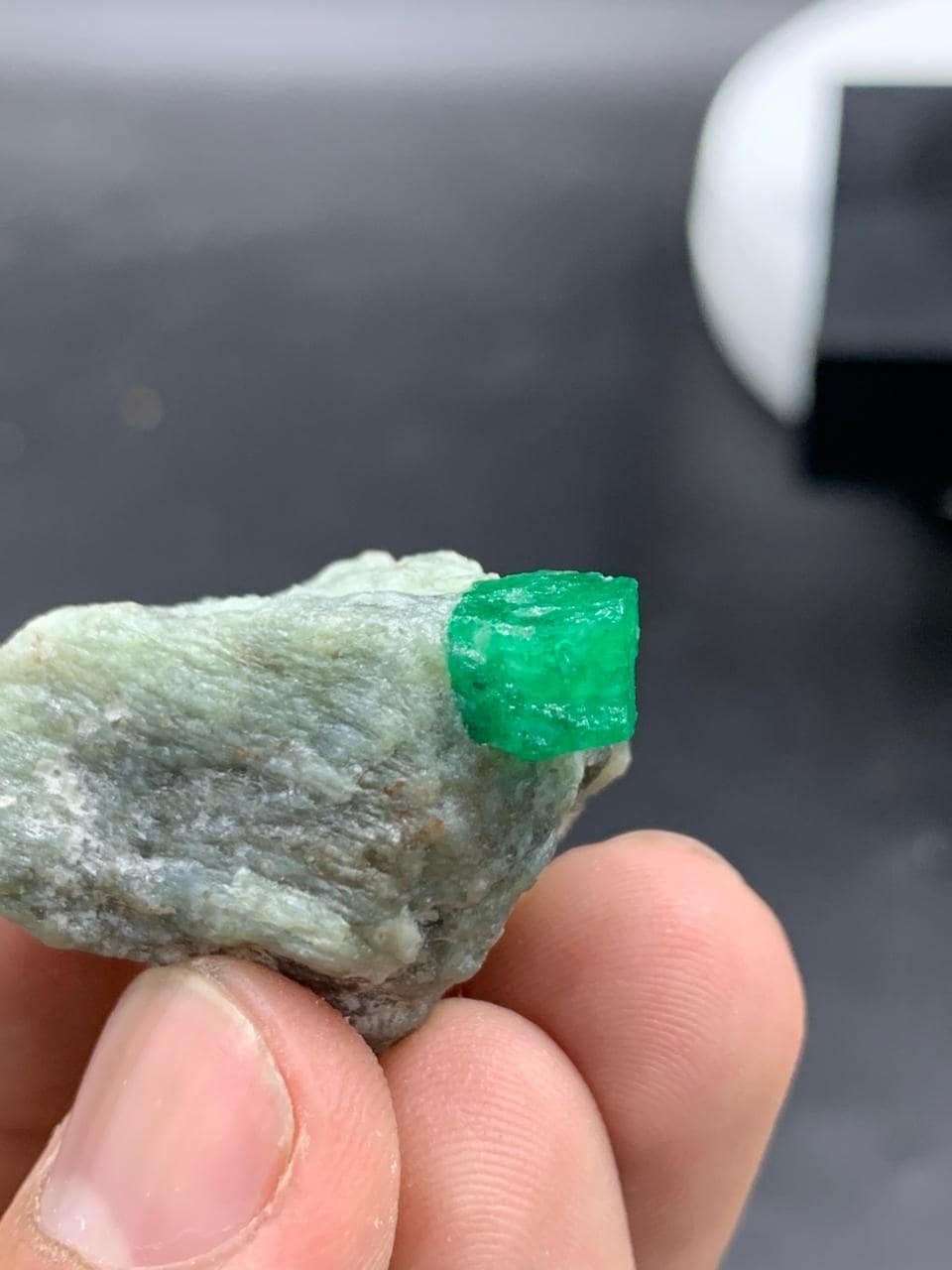 Natural Swat Emerald Specimen 21.55g | Raw Green Emerald Crystal on Matrix | Pakistani Mineral Collector Stone - Image 6