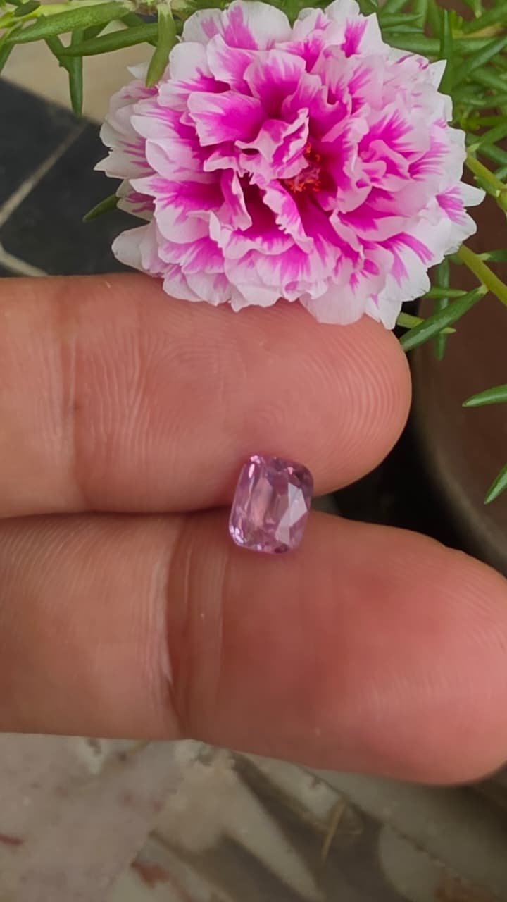 Natural Pink Cushion Cut Spinel (1.50 ct) - Image 4