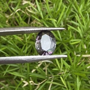 Purplish Grey Spinel (1.55 ct)