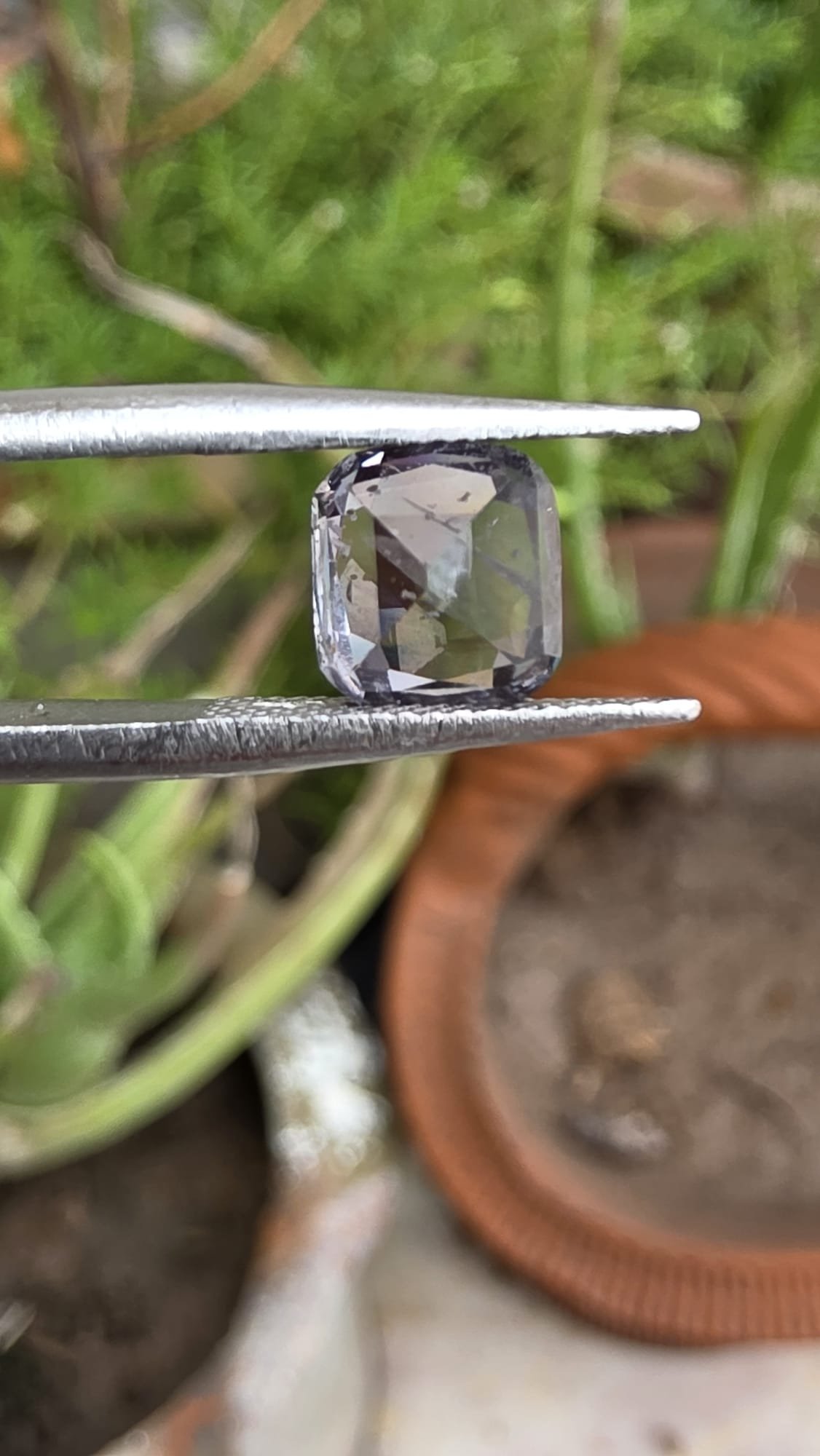 Greyish Violet Spinel 2.10 ct - Image 2