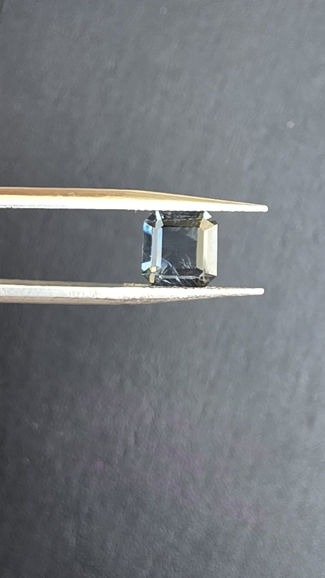 Greyish Blue Spinel 1.80 ct - Image 3