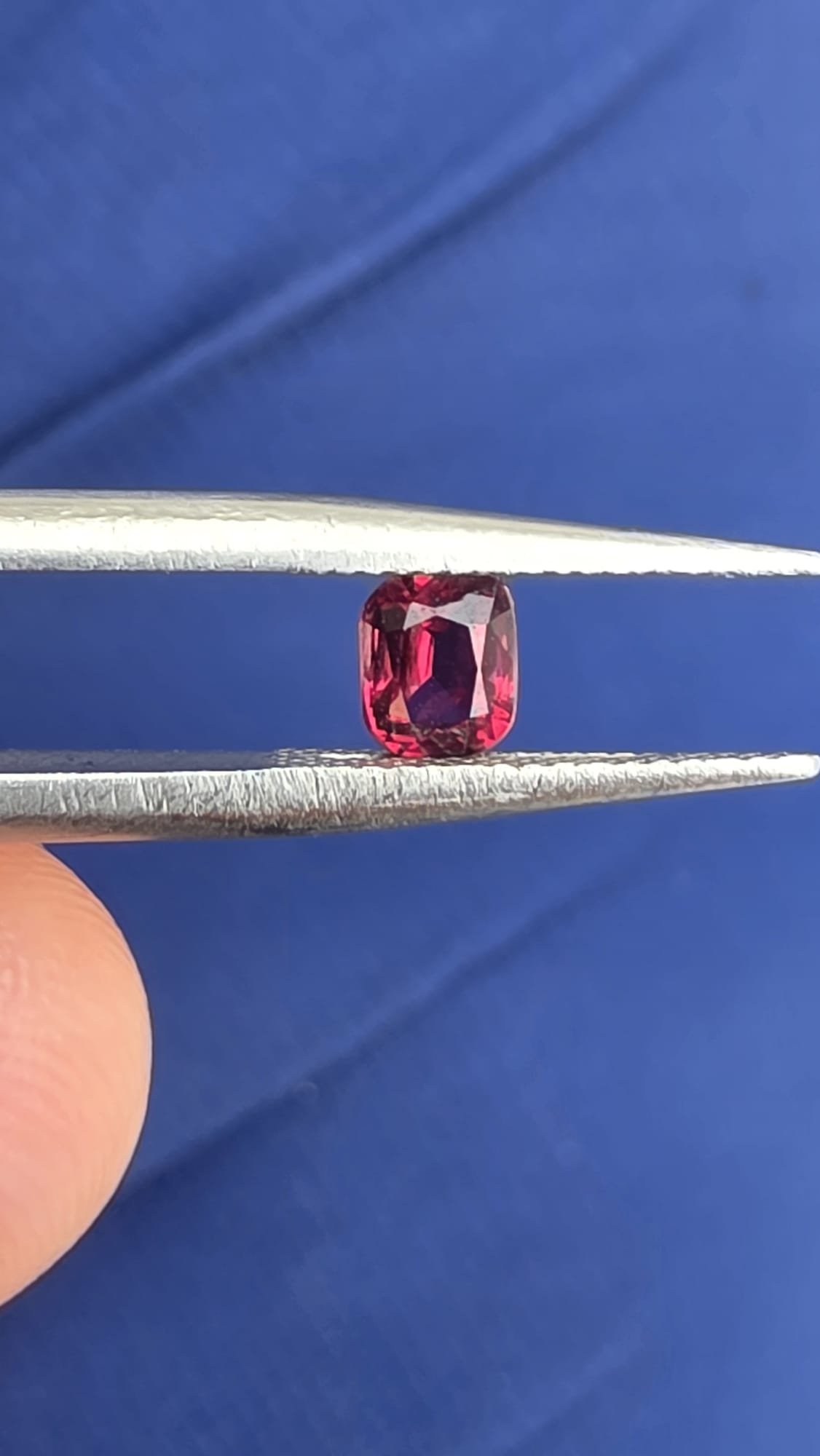 Cushion Red Spinel 0.60 ct