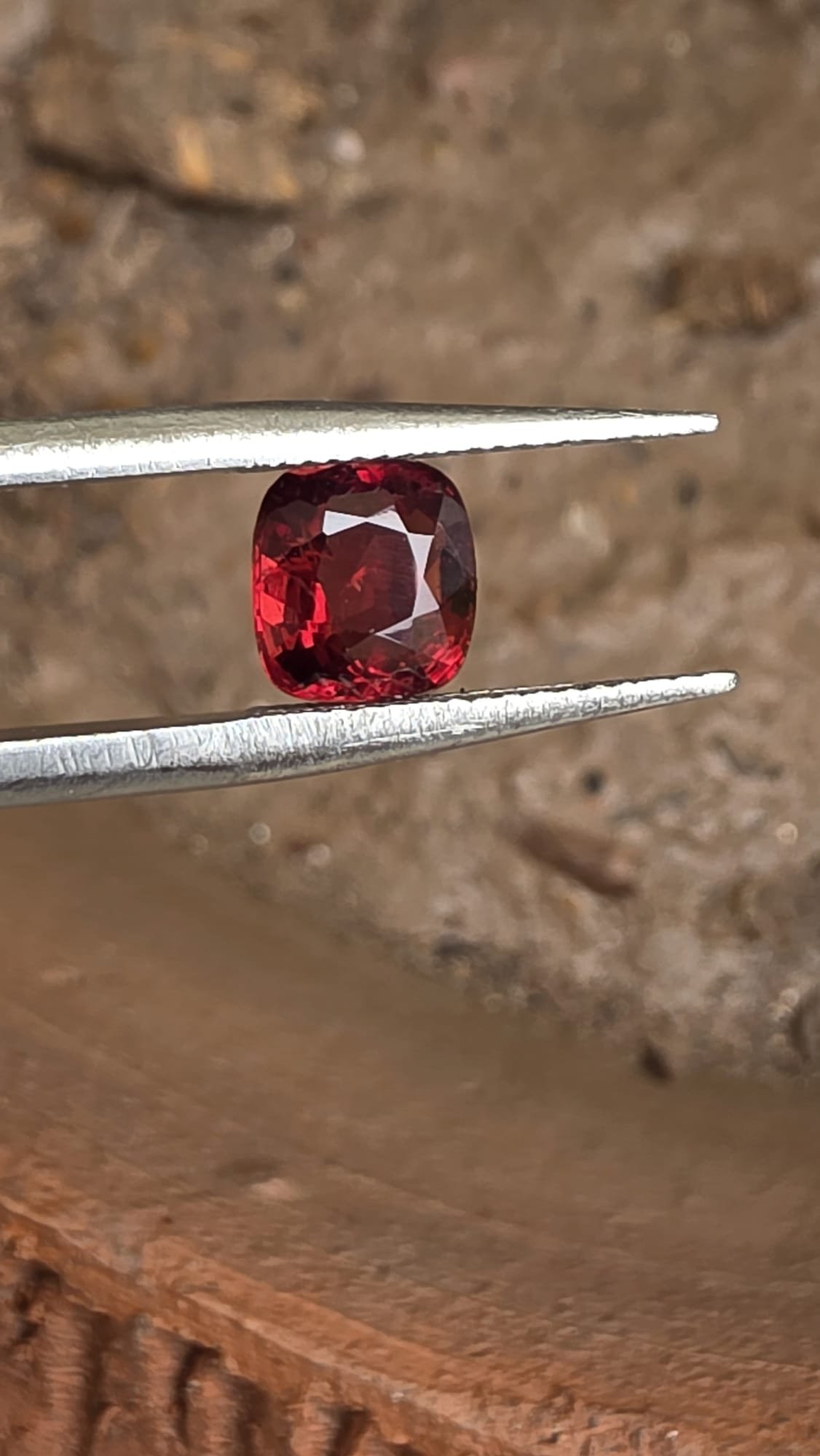 Cushion Red Spinel 1.00 ct