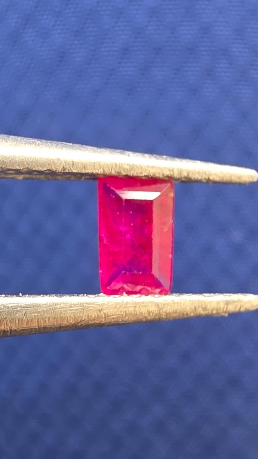 Natural Emerald Cut Ruby 0.55 ct - Image 9