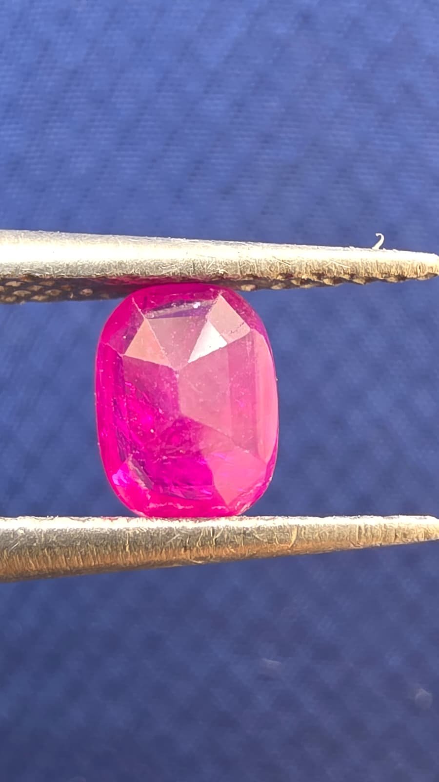 Natural Oval Cut Ruby 0.95 ct - Image 2