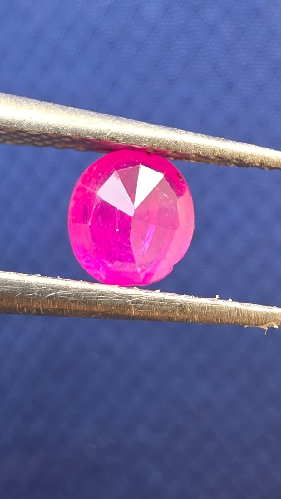 Natural Oval Cut Ruby 0.85 ct - Image 2